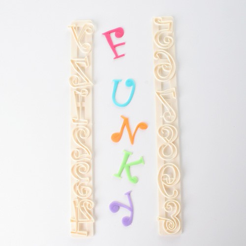 FUNKY Alphabet und Ziffern