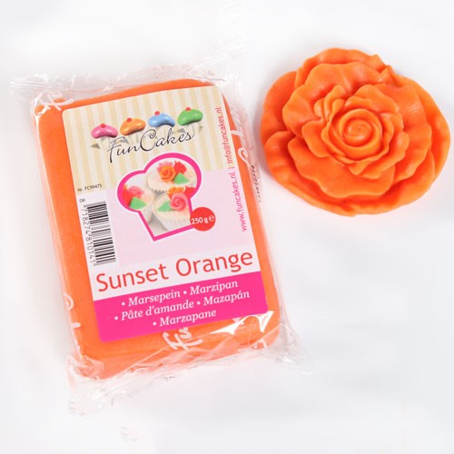 Marzipan orange 250 g